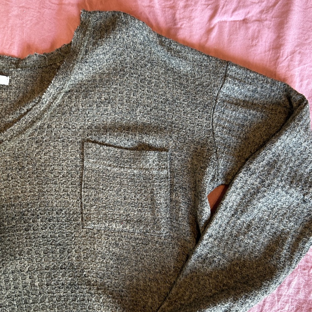 Green American eagle sweater